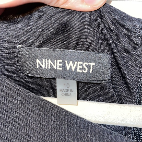 NWT Nine West Sculptural Little Black Sleeveless Pencil Dress - size 10 - Picture 3 of 6